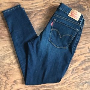 Levi’s 29x28 710 super skinny dark wash jeans